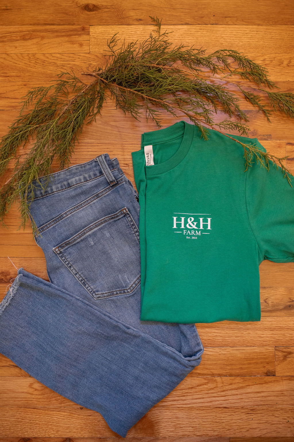 Green Circle Logo Short Sleeve t-shirt