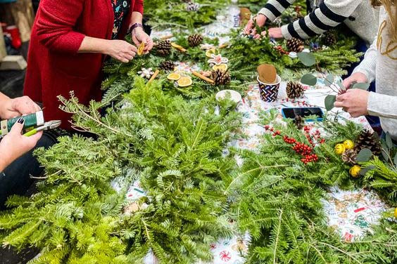 November 29th Live Wreath Class