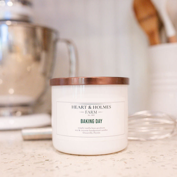 16 oz. Baking Day Candle